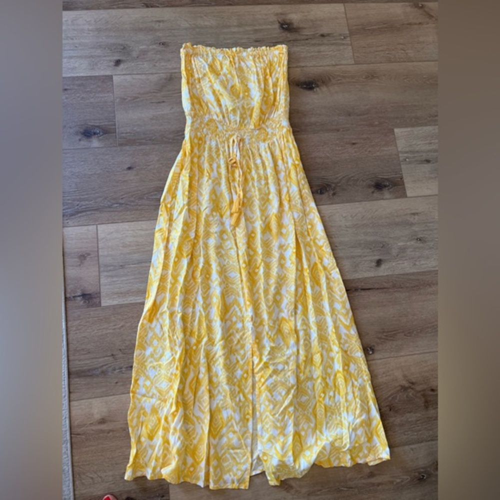 Jessica Simpson Yellow and White Strapless Maxi Dress